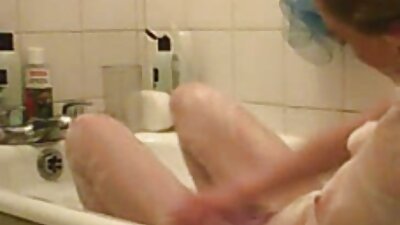 عضو في حلقها و افلام سكس مترجم بل عربي كس